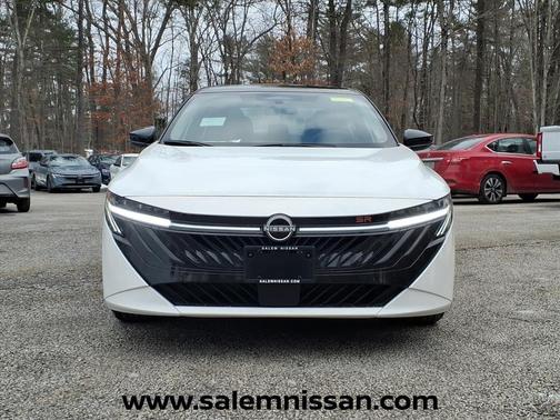Aspen White/Super Black 2026 Nissan Sentra SR