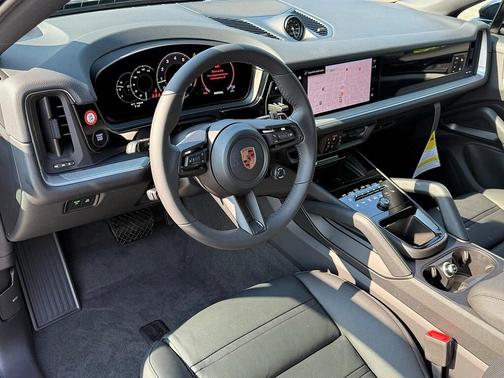 2026 Porsche Cayenne AWD