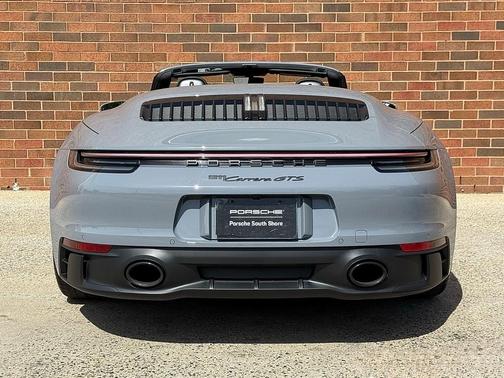 2024 Porsche 911 Carrera GTS