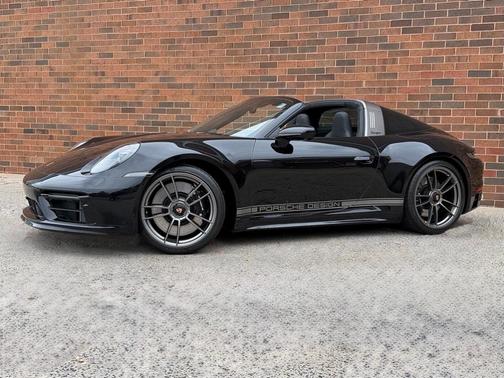 2023 Porsche 911 EDITION YEARS DESIGN