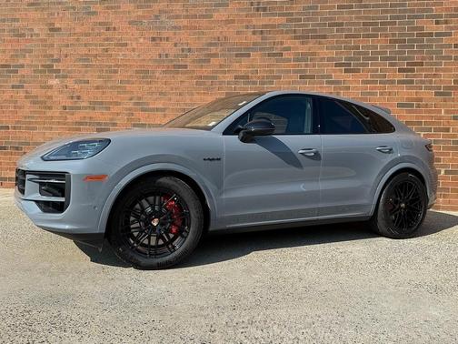 2026 Porsche Cayenne S