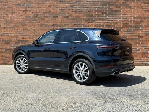 2019 Porsche Cayenne Base