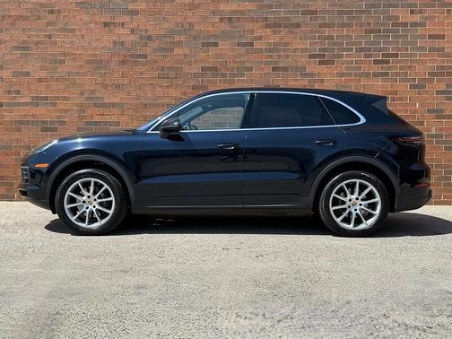 2019 Porsche Cayenne Base