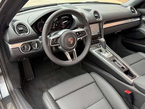 2025 Porsche 718 Boxster Style Edition