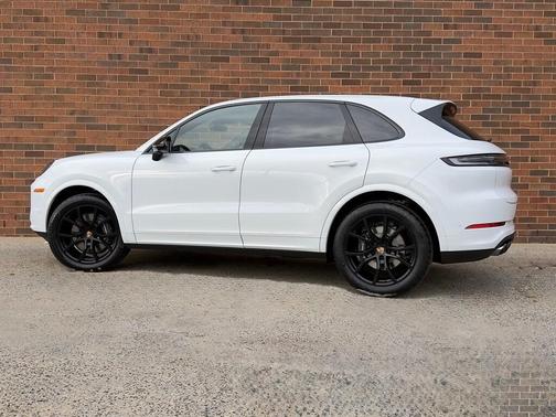 2026 Porsche Cayenne Base