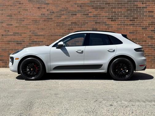 2021 Porsche Macan GTS