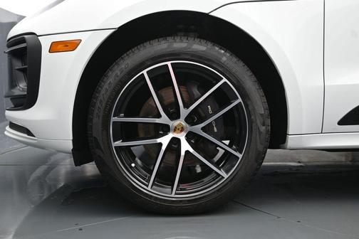 White 2025 Porsche Macan