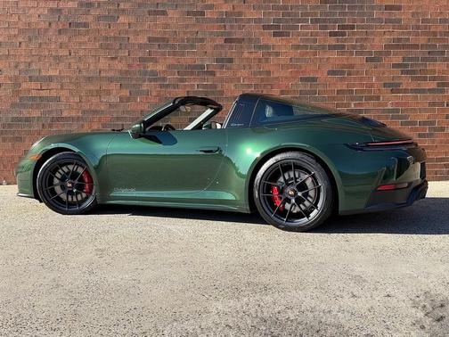2026 Porsche 911 Targa 4 GTS