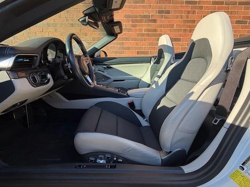 2019 Porsche 911 Turbo S