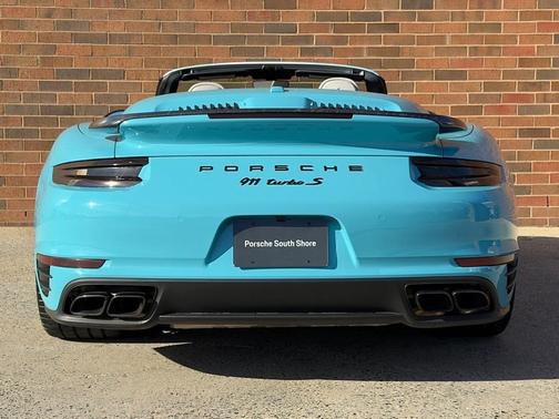 2019 Porsche 911 Turbo S