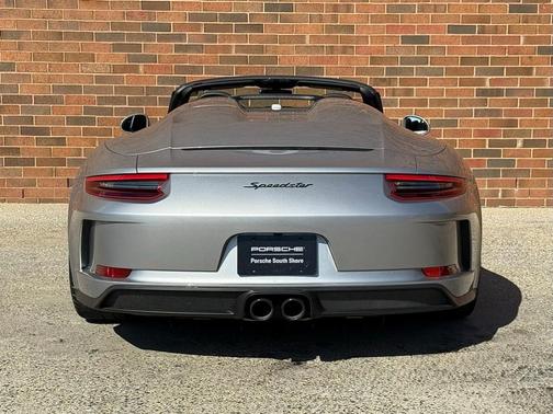 2019 Porsche 911 Speedster