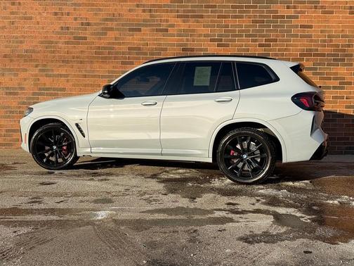 2024 BMW X3 M40i