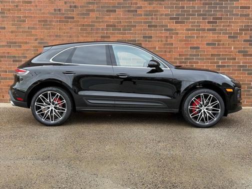 2026 Porsche Macan S