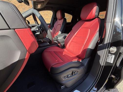 2025 Porsche Cayenne AWD