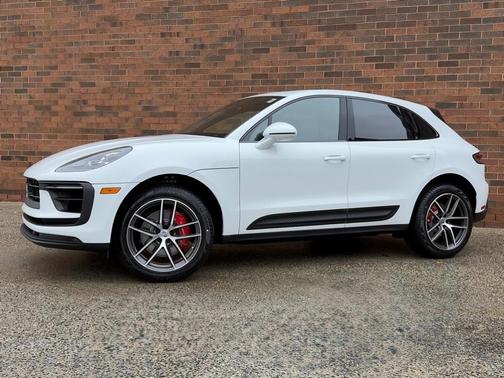 2026 Porsche Macan S