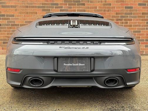 2026 Porsche 911 Carrera 4S