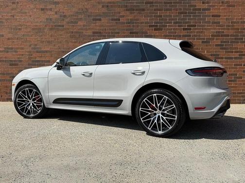 2026 Porsche Macan S