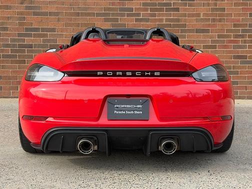 2024 Porsche 718 Spyder RS