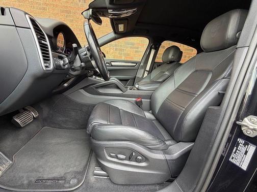 Black 2022 Porsche Cayenne S Coupe AWD