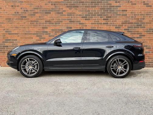 Black 2022 Porsche Cayenne S Coupe AWD