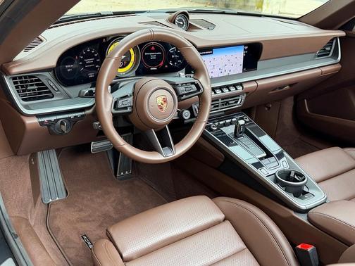 2024 Porsche 911 Carrera S