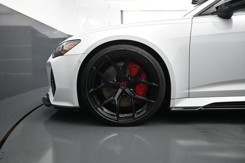 Glacier White Metallic 2022 Audi RS 6 Avant 4.0T quattro