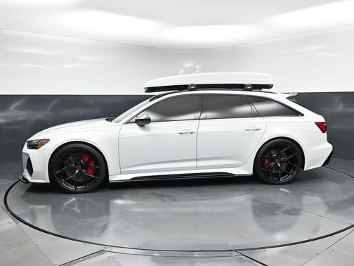 Glacier White Metallic 2022 Audi RS 6 Avant 4.0T quattro