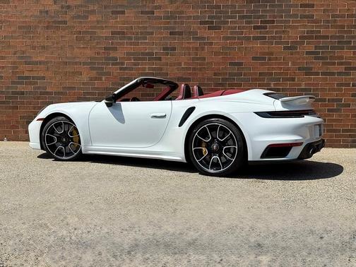 2022 Porsche 911 Turbo S