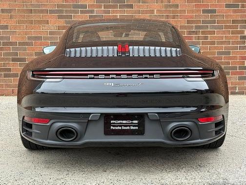2023 Porsche 911 Carrera T
