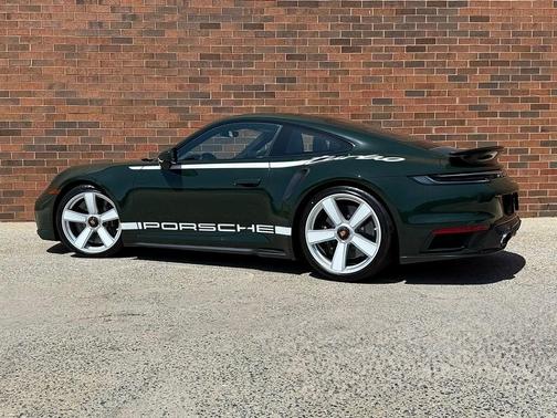 2025 Porsche 911 Turbo