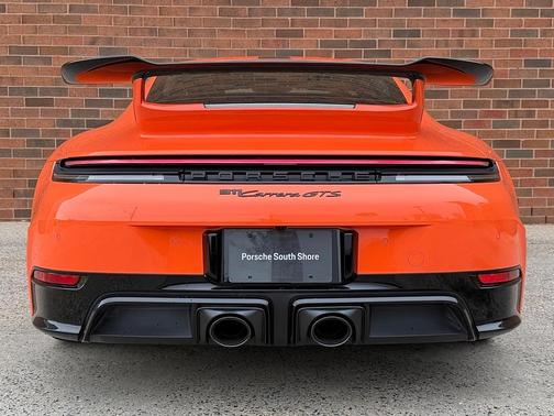 2025 Porsche 911 Carrera GTS