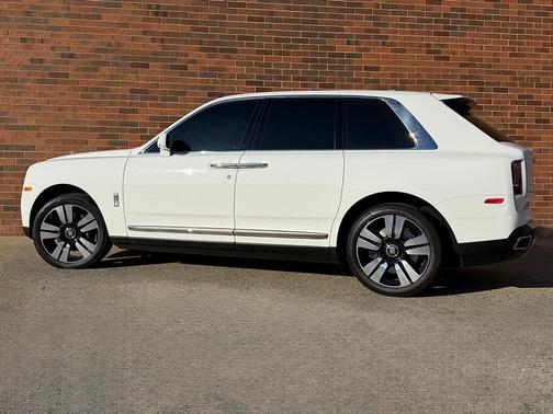 2024 Rolls-Royce Cullinan 