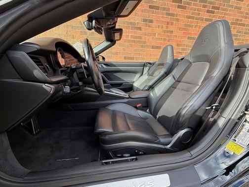 2021 Porsche 911 Carrera 4S