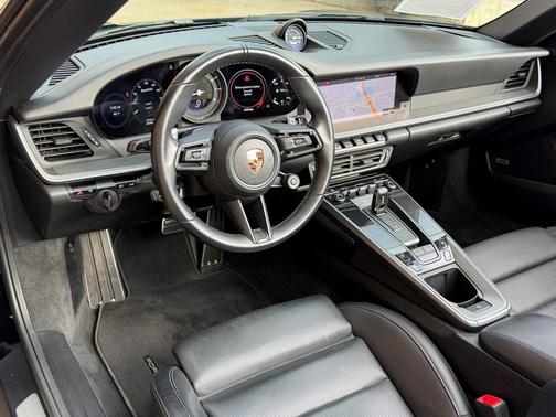 2021 Porsche 911 Carrera 4S