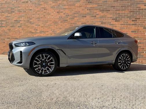 2025 BMW X6 xDrive40i