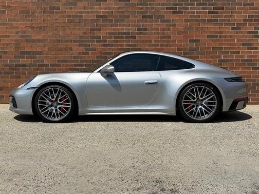 2023 Porsche 911 Carrera S