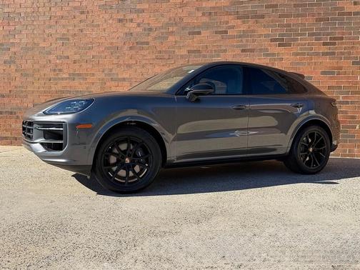 2026 Porsche Cayenne AWD