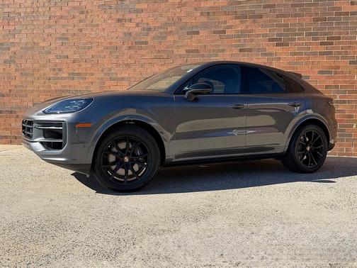 2026 Porsche Cayenne AWD