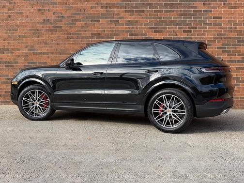 2026 Porsche Cayenne S