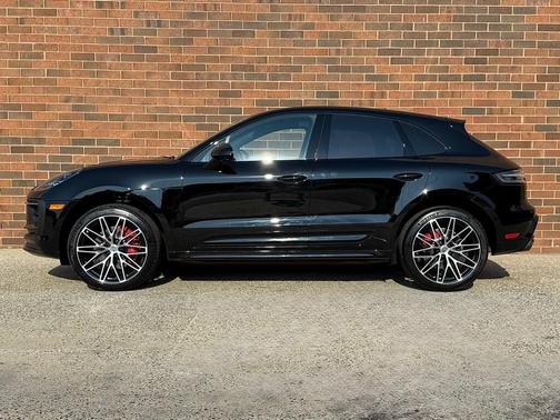 2025 Porsche Macan S