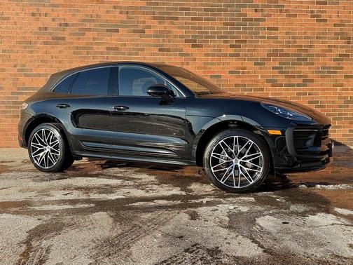 2025 Porsche Macan 