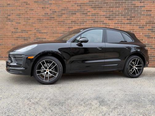 2025 Porsche Macan 