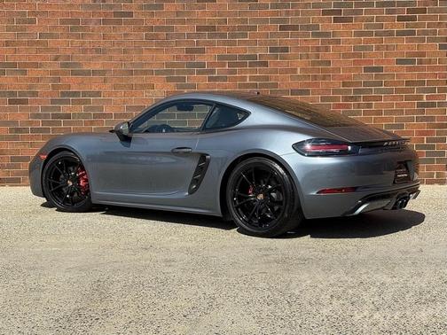 2025 Porsche 718 Cayman S