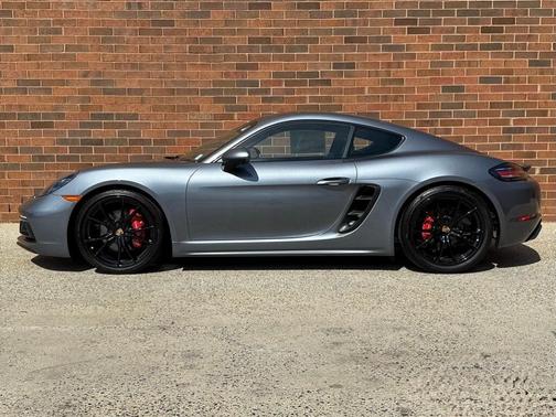 2025 Porsche 718 Cayman S