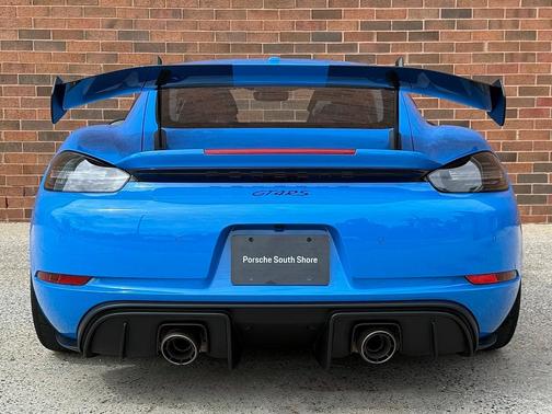 2024 Porsche 718 Cayman GT4 RS