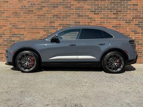 Slate Gray 2025 Porsche Macan Turbo