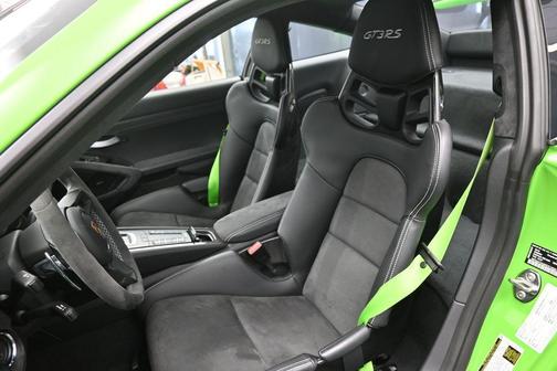 Green 2019 Porsche 911 GT3 RS