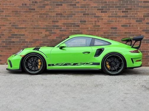 2019 Porsche 911 GT3 RS