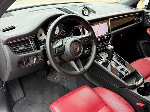 2024 Porsche Macan
