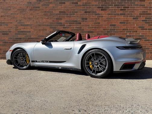 2024 Porsche 911 Turbo S
